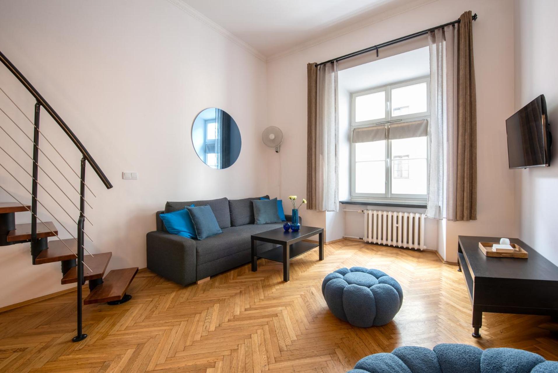 Studio Apartment